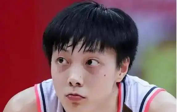 在采访中, 国际比赛 在采访中, 国际比赛