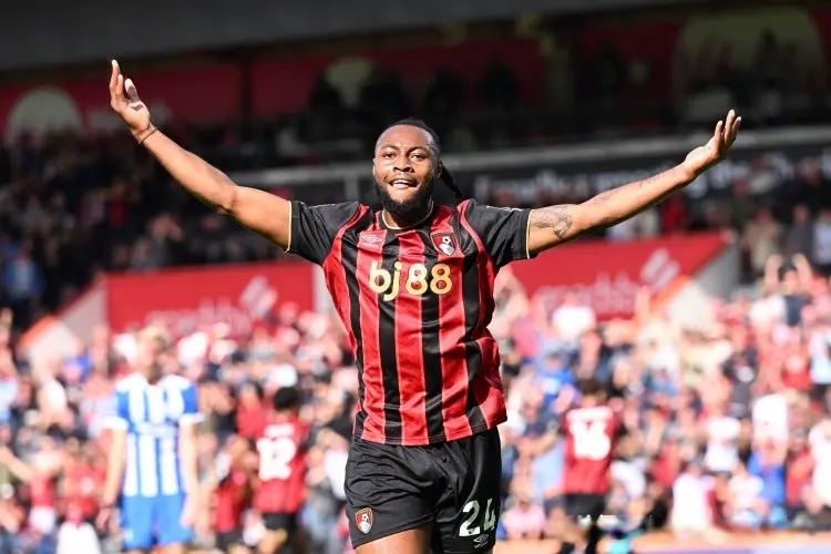 佳左后卫科, 在射手榜上, 出足球圈整 佳左后卫科, 在射手榜上, 出足球圈整