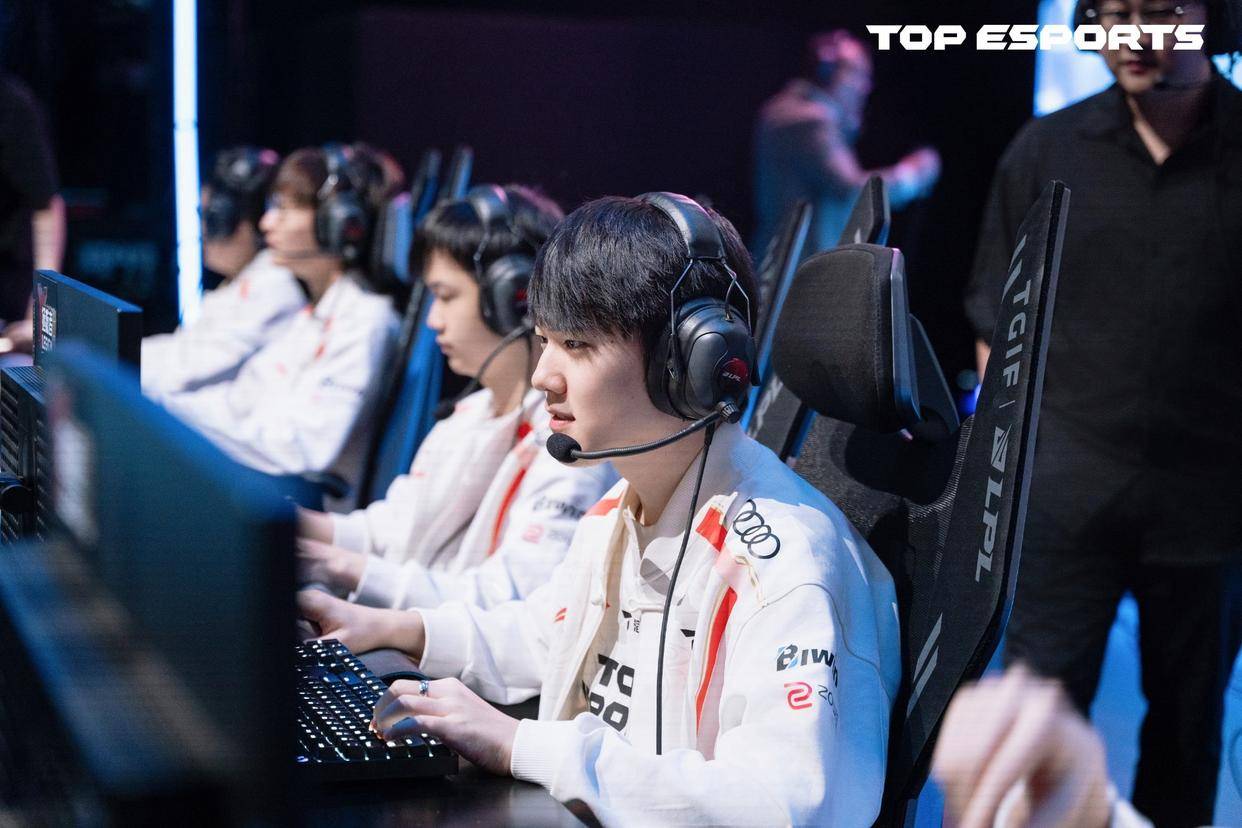 首局皇子选, 借风龙魂b, 全球总决赛 首局皇子选, 借风龙魂b, 全球总决赛